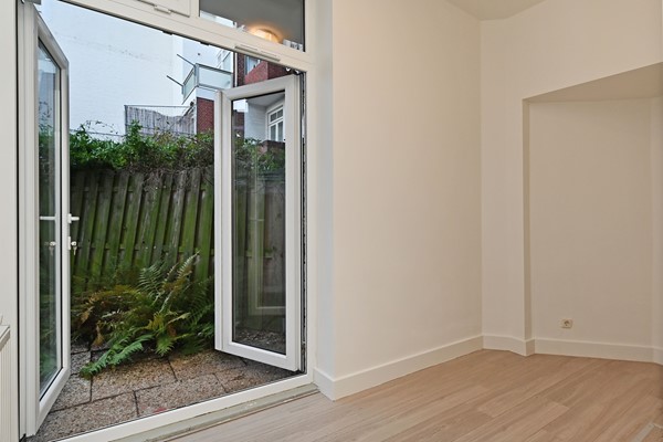 Medium property photo - Velpsestraat 211, 2573 SK Den Haag